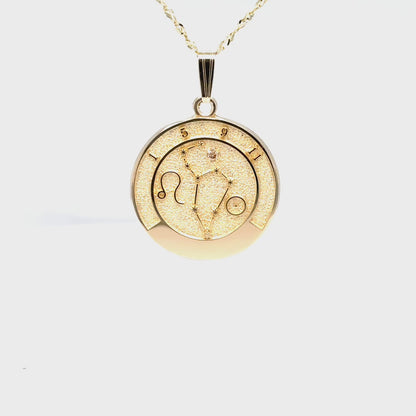 14k gold leo pendant